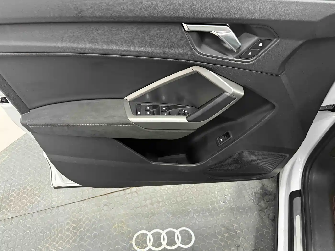 Audi Q3 2022 35 TFSI Progressive Dynamic фото 12