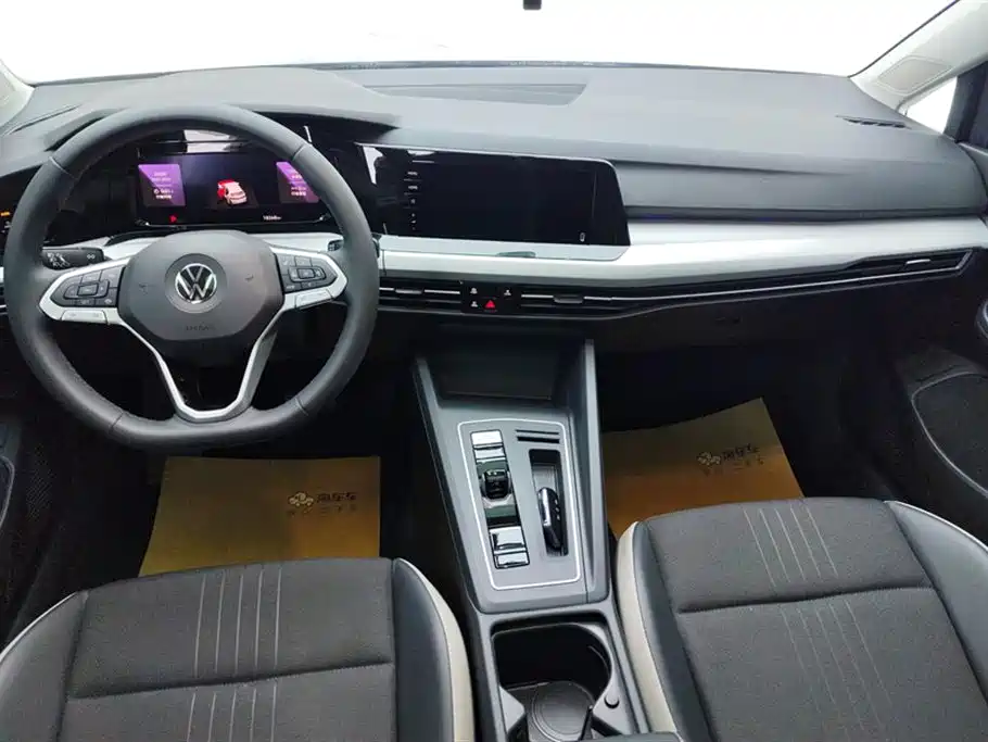 Volkswagen Golf 2021 280TSI DSG Pro фото 12