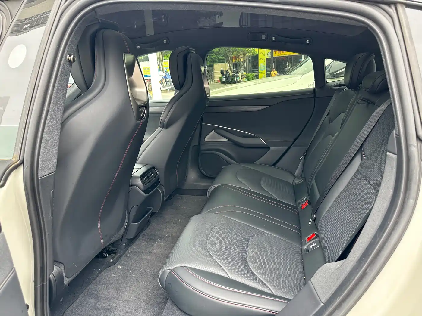 Xiaomi Auto Xiaomi SU7 2024 RWD Long Range Intelligent Driving Edition фото 8