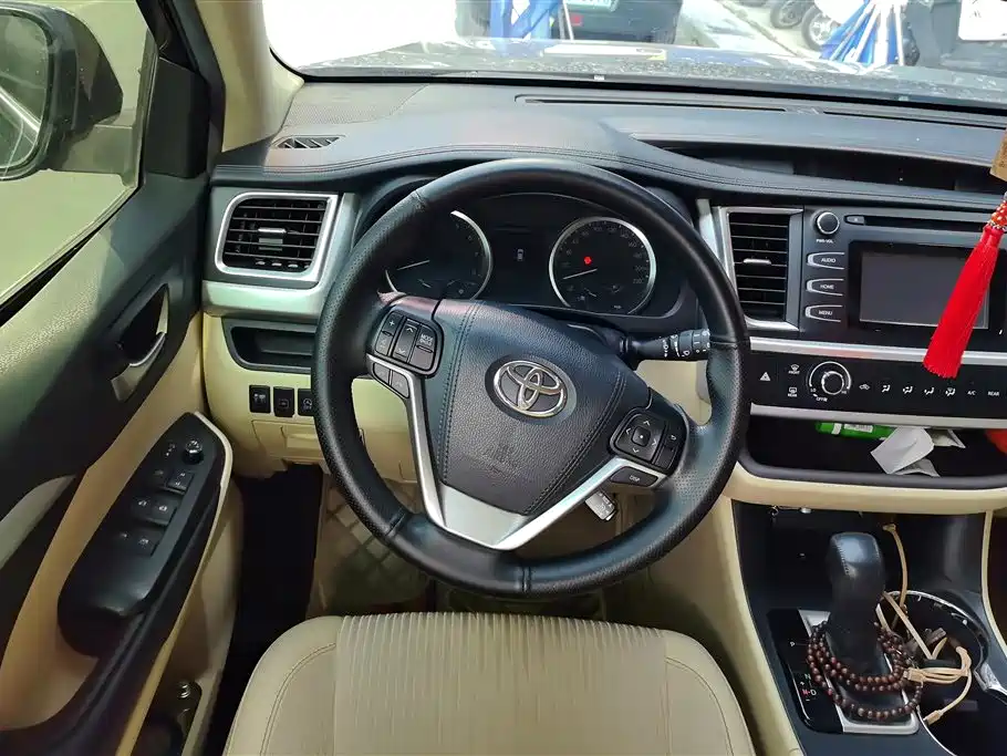 Toyota Highlander 2018 2.0T 4WD Elite 7-seater China VI фото 15