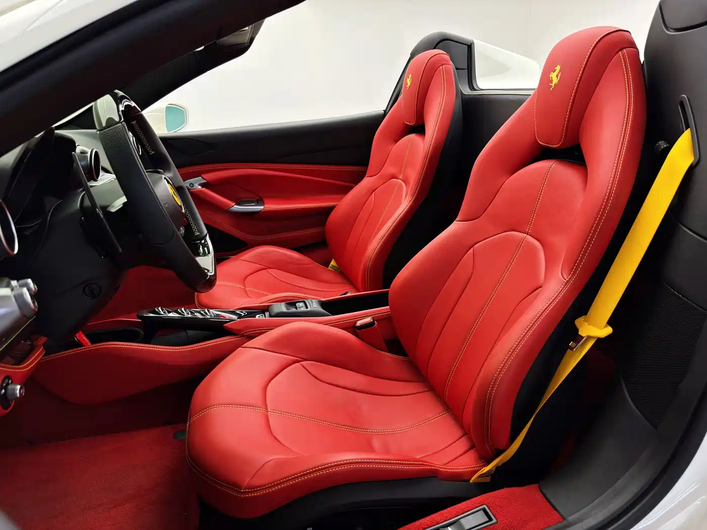 Ferrari F8 2023 2020 Spider 3.9T V8