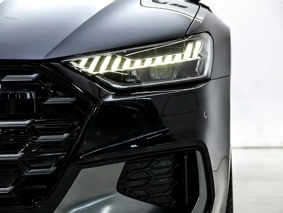 Audi A7L 2025 2024 45 TFSI quattro Black Warrior Edition
