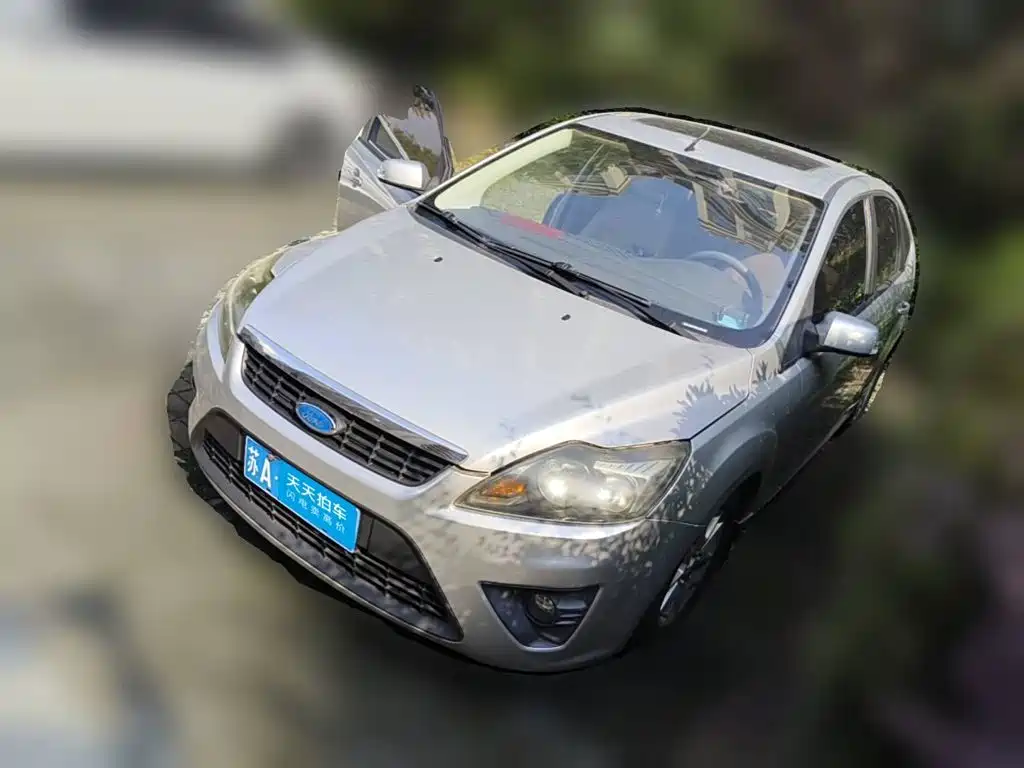 Photo 1 - Ford Focus