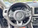 Фото 15 - Jeep Compass
