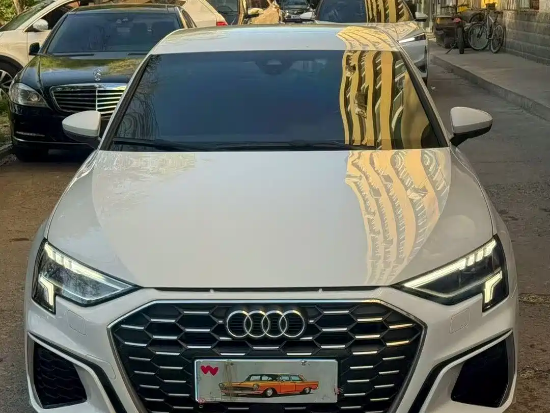 Фото 2 - Audi A3
