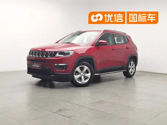 Jeep Compass 2017 200T Automatic Family Edition — фото 1