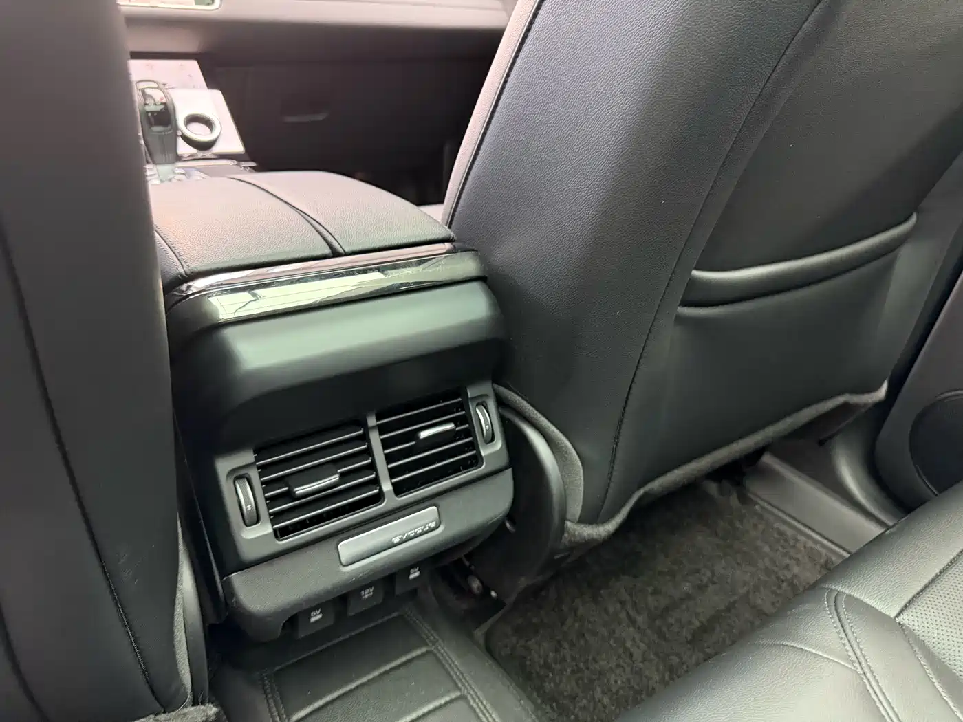 Land Rover Range Rover Evoque 2020 Model 249PS R-DYNAMIC S Gloss Black Sport Tech Edition фото 26