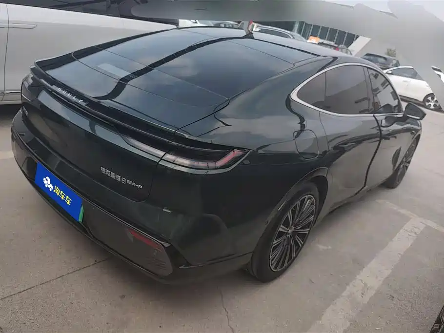 Geely Galaxy Galaxy Xingyao 8 2025 130km EM-P Starship Edition фото 3