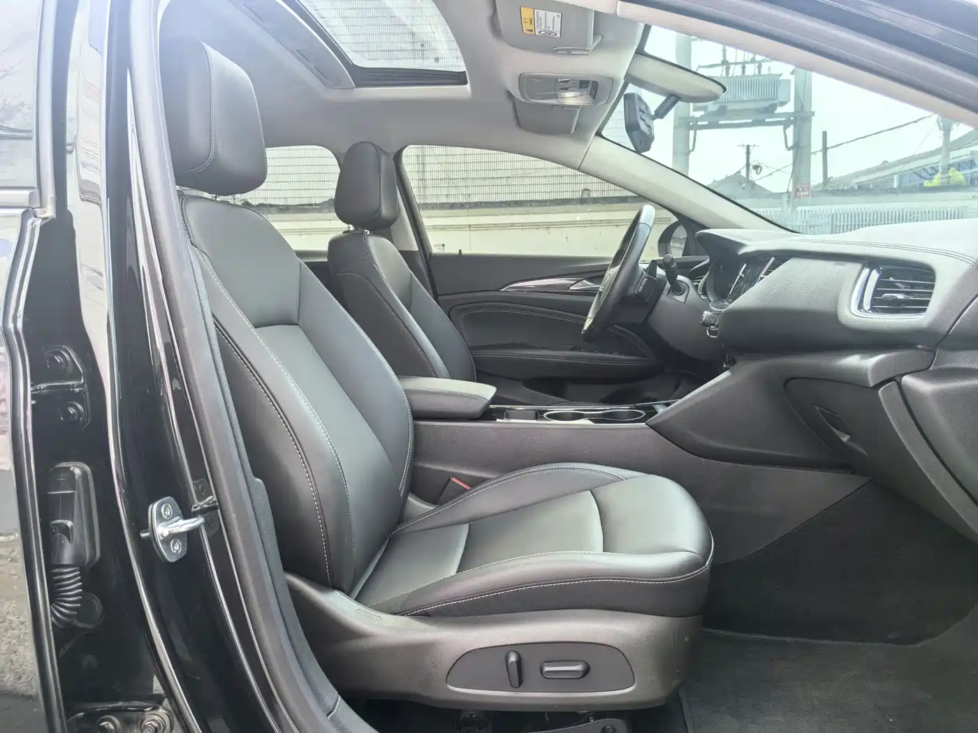 Buick Regal 2024 25T Ultra Comfort Edition фото 6