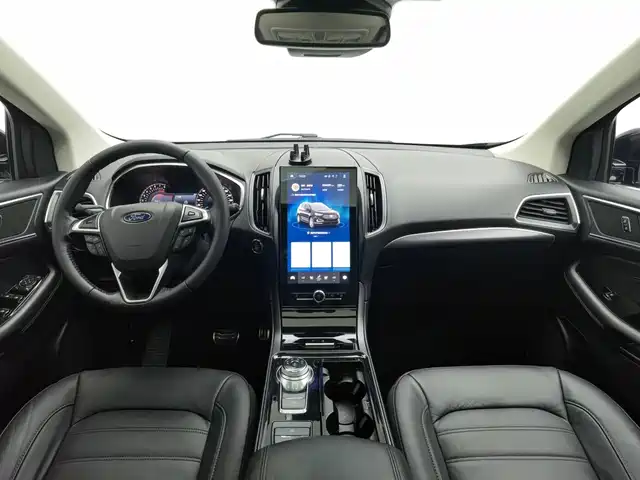 Ford Edge 2020 EcoBoost 245 2WD Luxury 7-Seater — фото 5