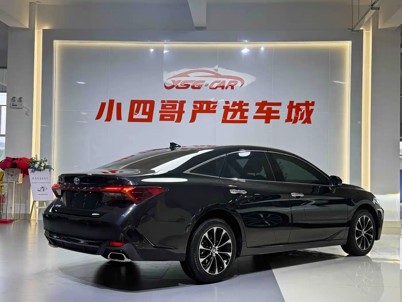 Toyota Avalon 2022 2.0L Luxury Edition фото 5