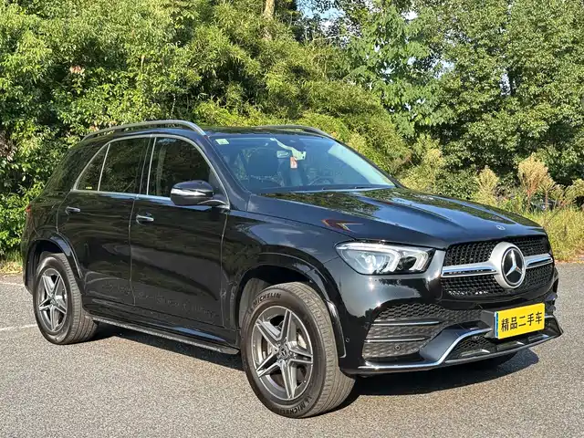 Mercedes-Benz GLE 2021 GLE 450 4MATIC Fashion — фото 3