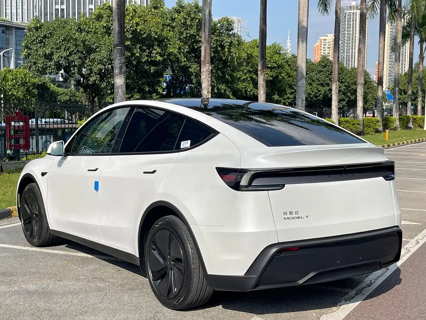 Tesla Model Y 2026 2026 Long Range Rear-Wheel Drive