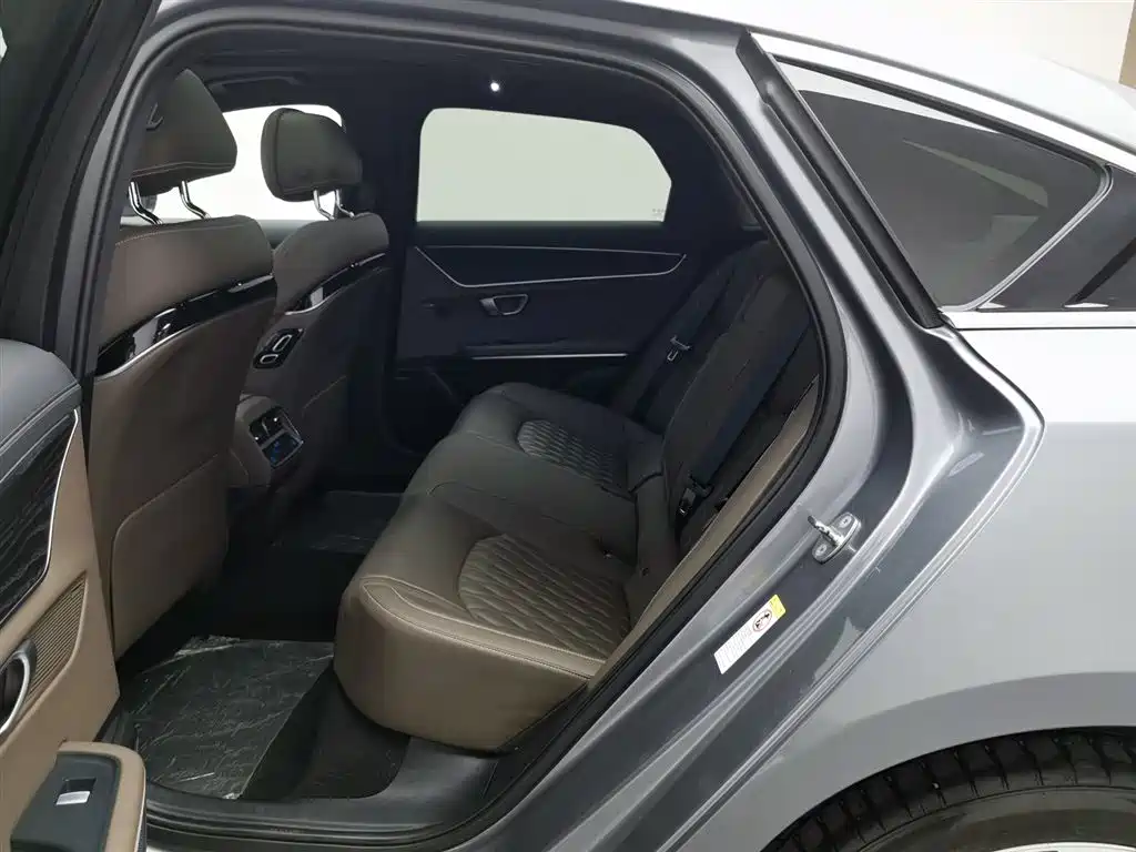 BYD Han 2023 DM-i Champion Edition 121KM Premium фото 15
