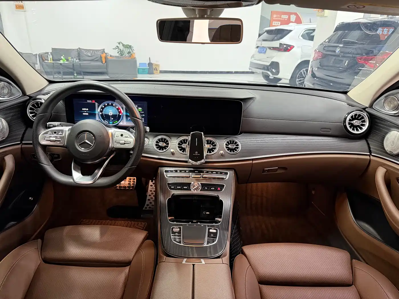Mercedes-Benz E-Class 2019 E 260 L Sport фото 9