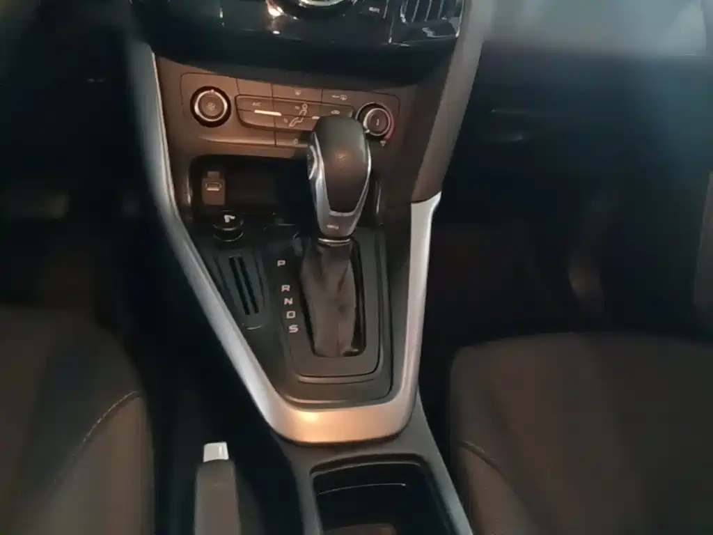 Ford Focus 2015 2015 Hatchback 1.6L Automatic Comfort