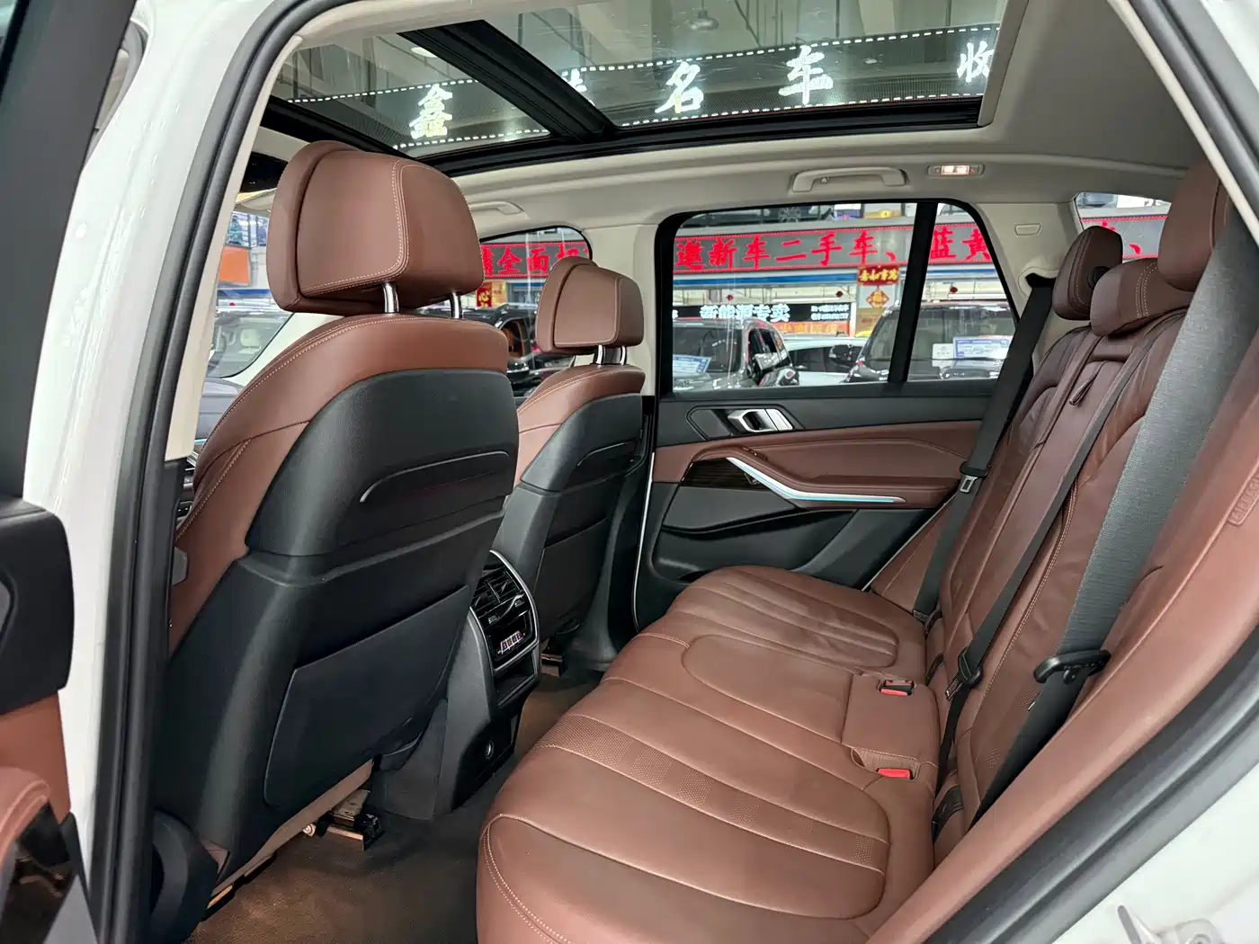 BMW X5 (Import) 2019 xDrive40i Exclusive M Sport Package фото 8