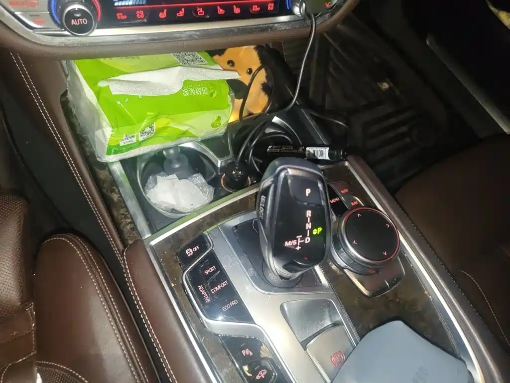 Фото 7 - BMW 7 Series
