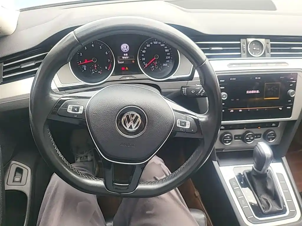 Volkswagen Weilan 2018 380TSI 2WD Comfort Edition фото 11