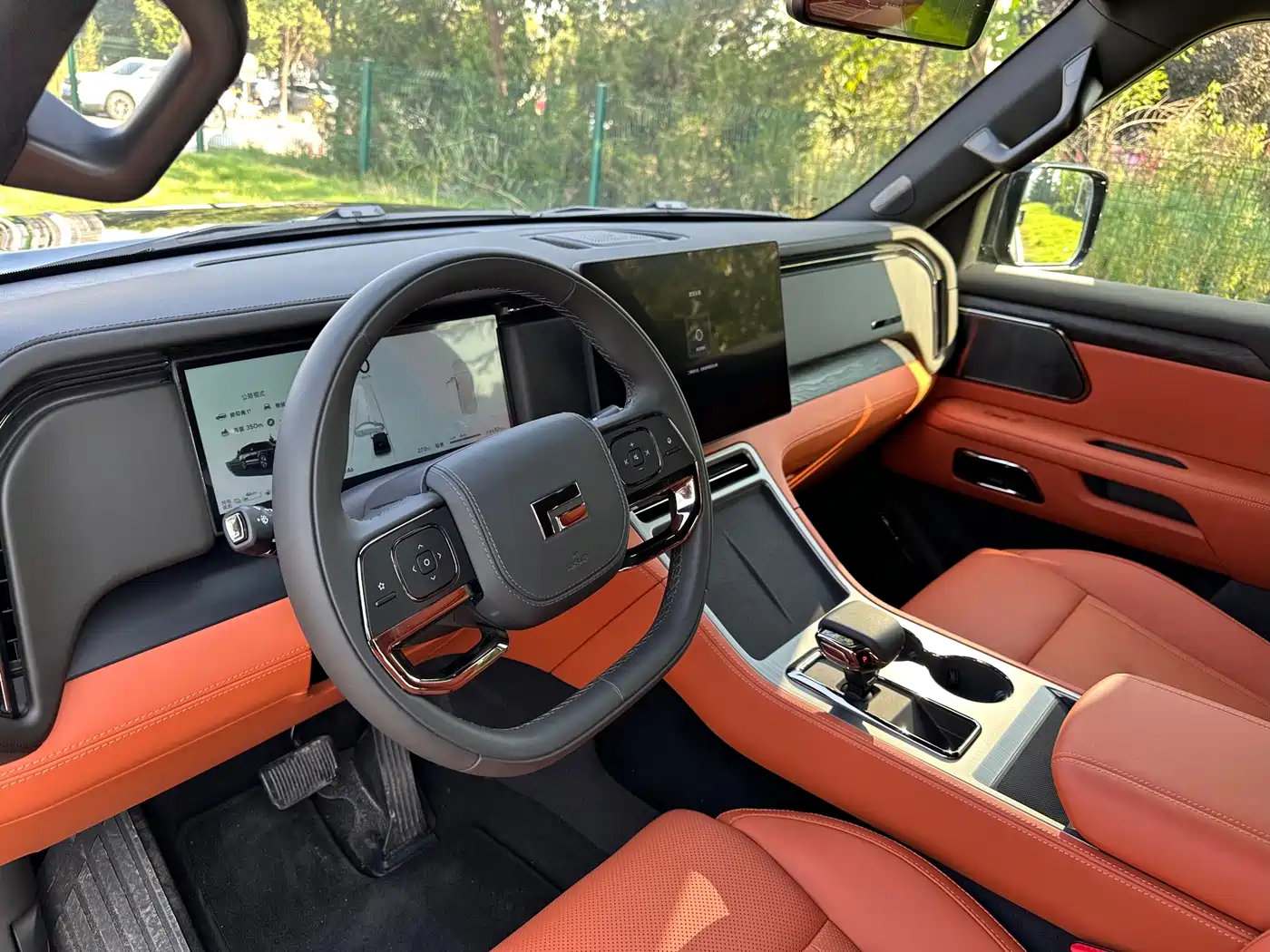ROX Jishi Extreme Stone 01 2026 2024 Premium 6-seater Standard Range