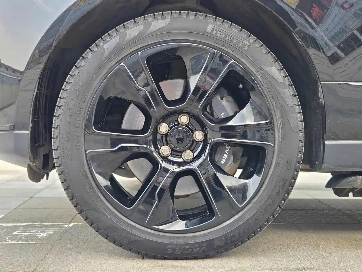 Land Rover Range Rover 2019 3.0 SC V6 Heritage Extended Edition фото 23