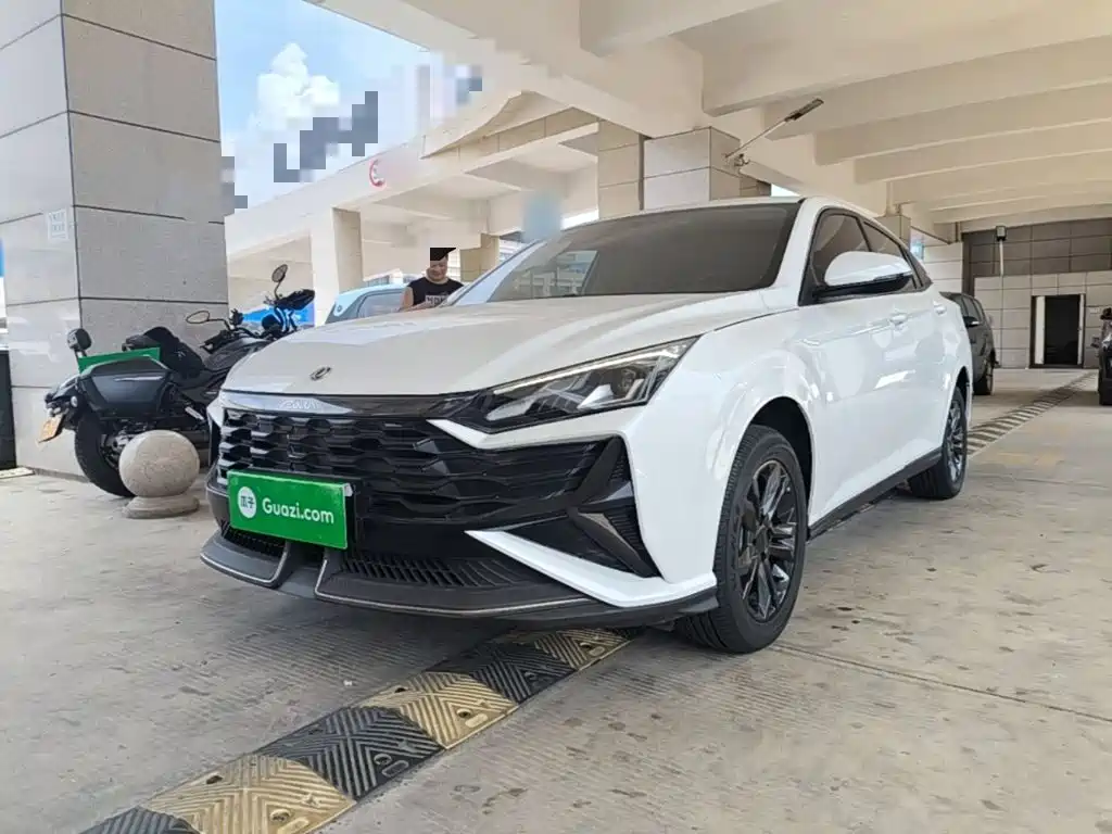Dongfeng Aeolus Yixuan 2025 2025 1.5L Auto Luxury