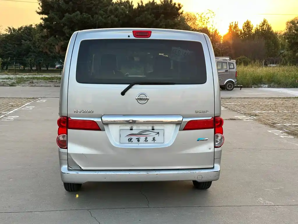 Фото 5 - Nissan NV200