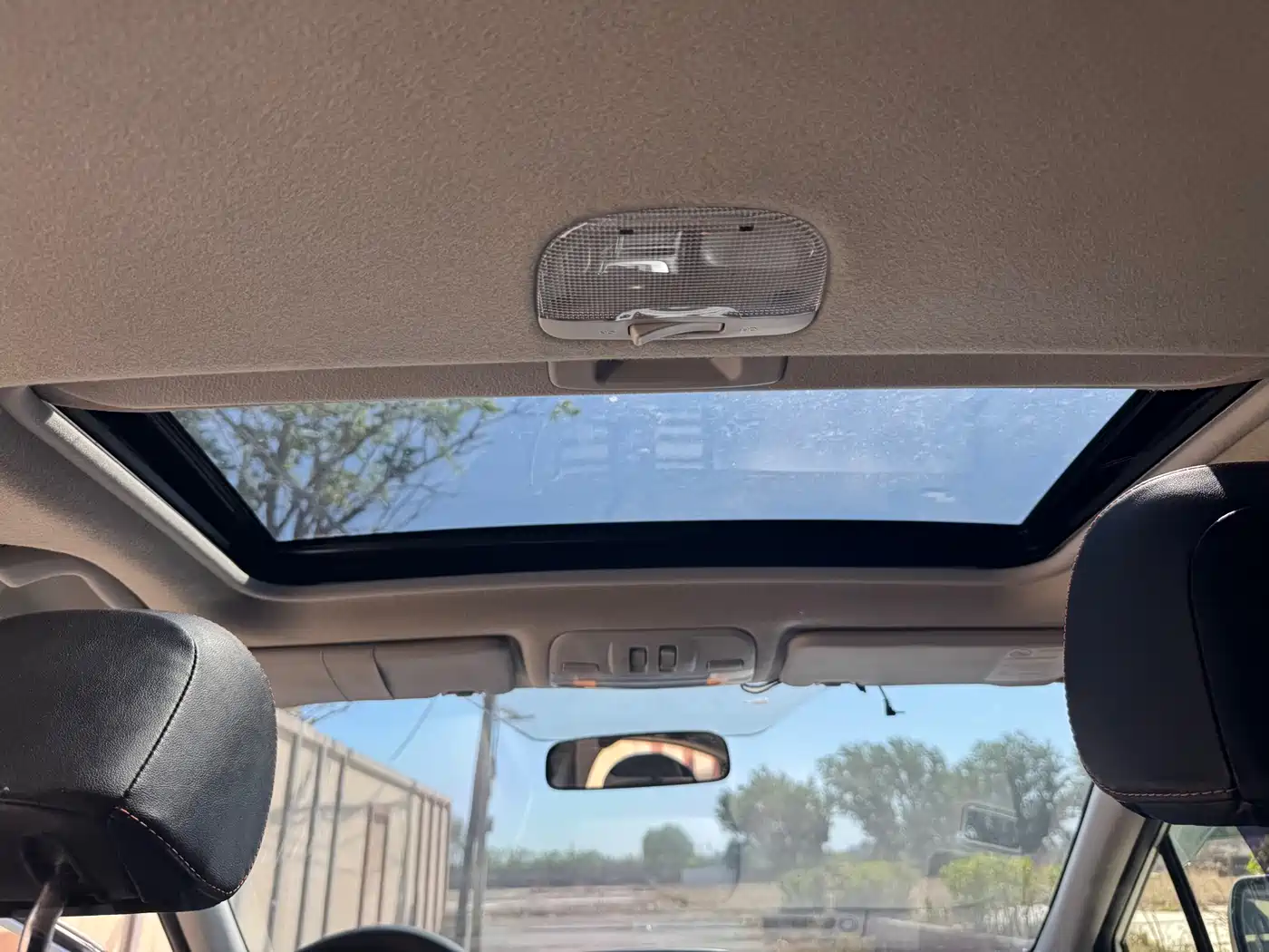 Subaru XV 2012 2.0i Comfort Edition фото 11