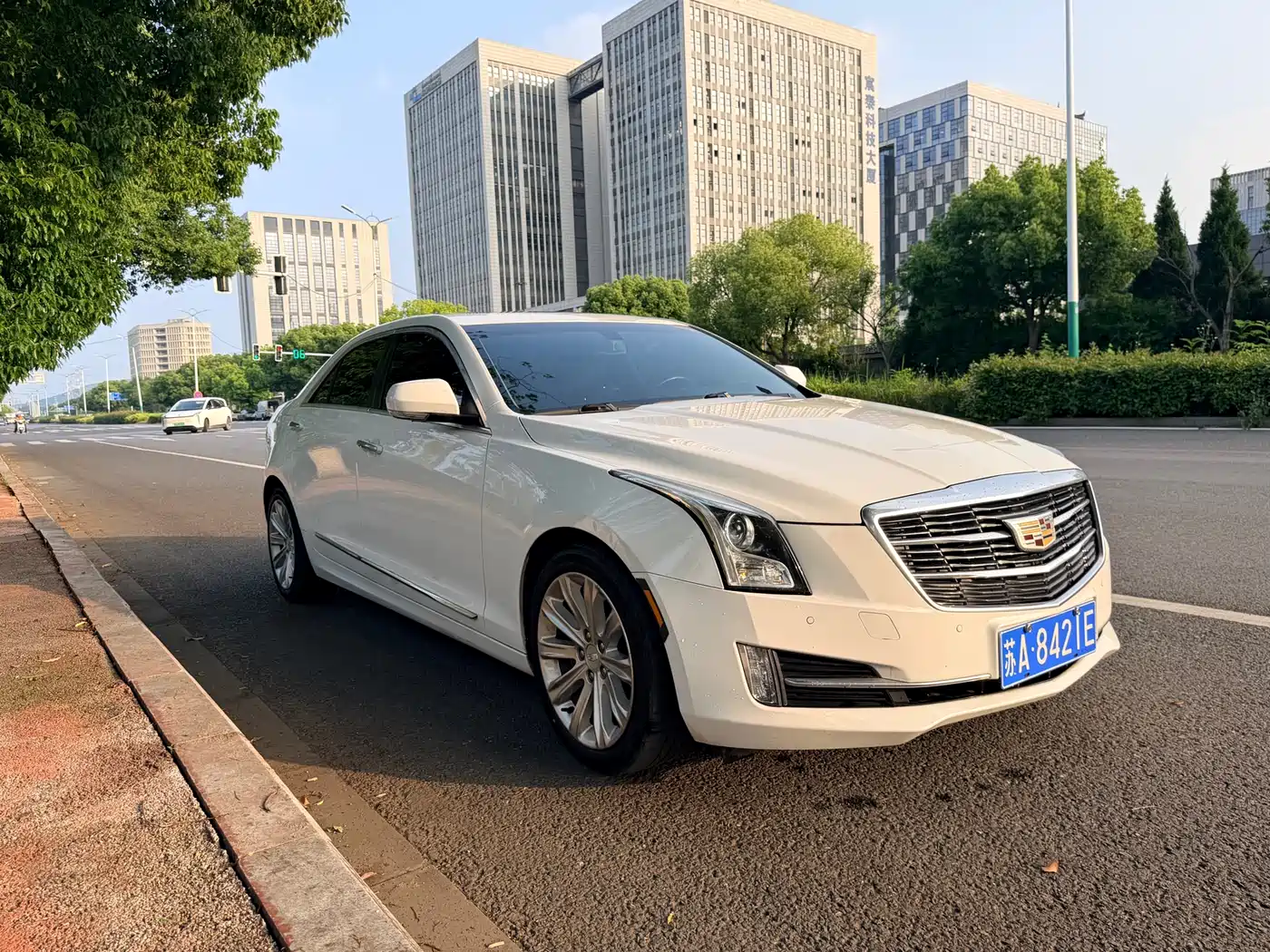 Cadillac ATS-L 2017 28T Technology фото 2