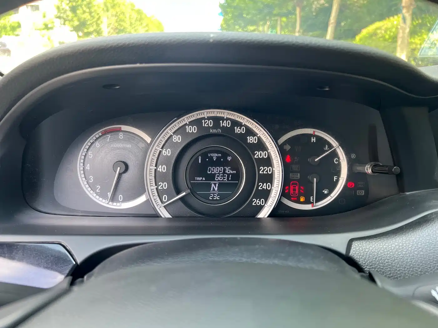 Фото 15 - Honda Accord