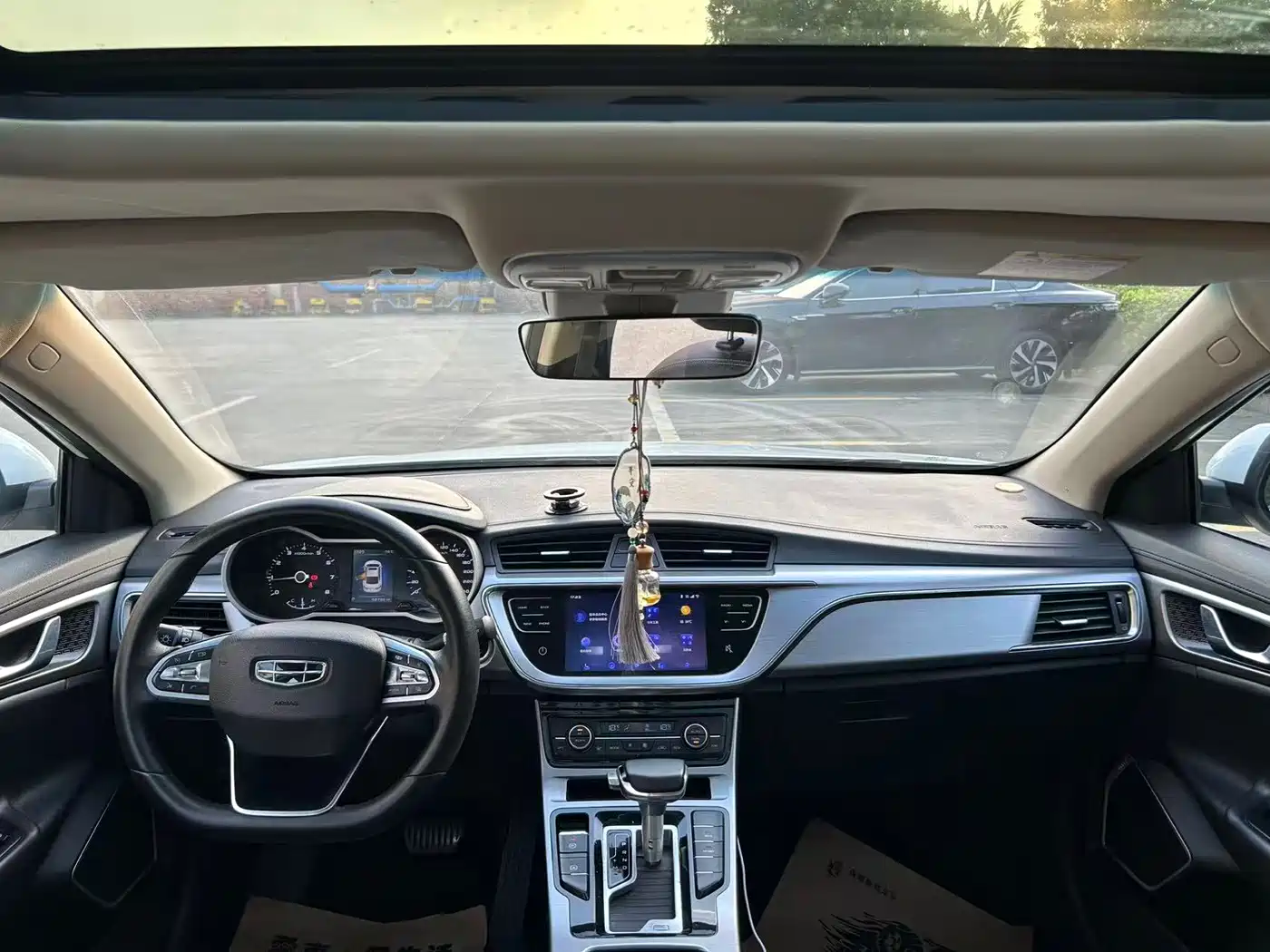 Geely Emgrand GL 2019 2019 1.4T CVT Elite Smart Enjoy Edition