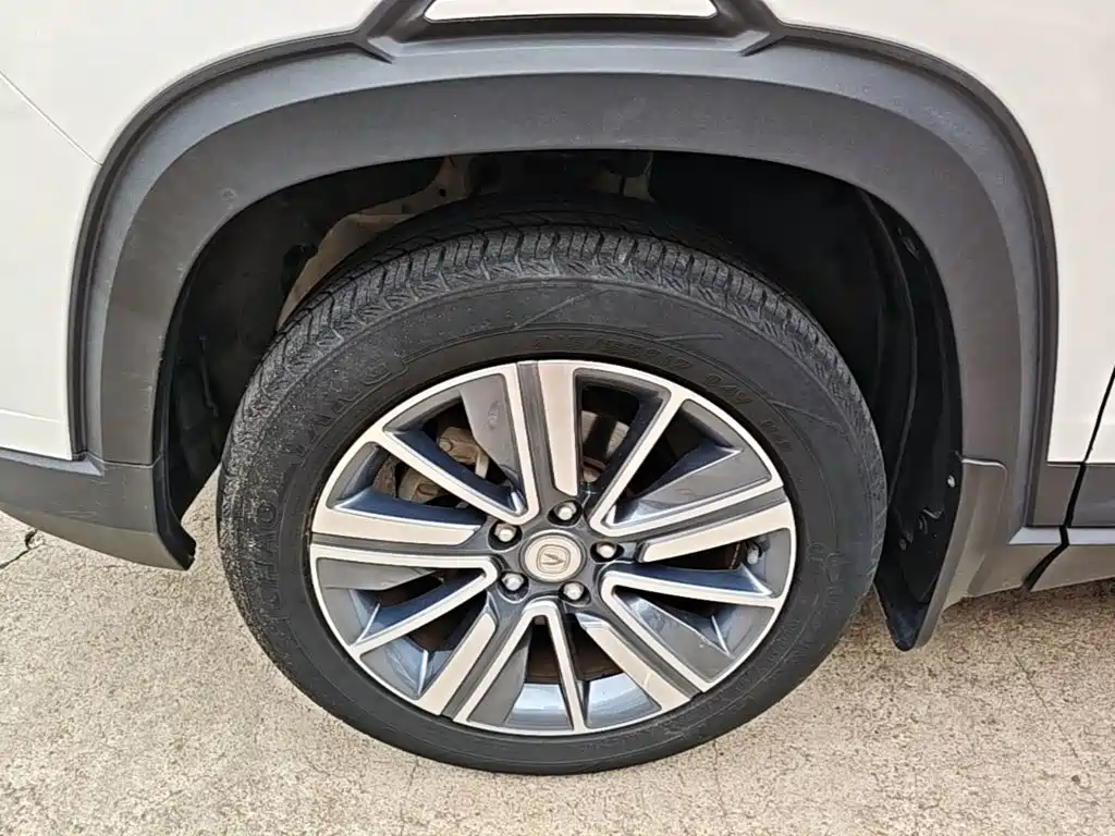 Changan CS35 PLUS 2019 2019 1.6L Manual ChangLian