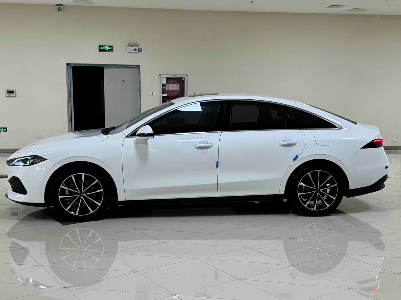 Photo 18 - Roewe D7