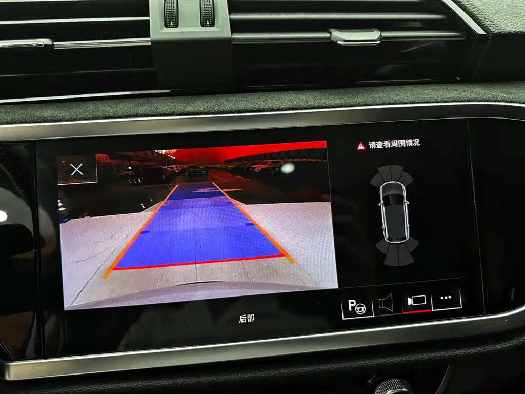 Audi Q3 2022 35 TFSI Fashion Dynamic фото 14