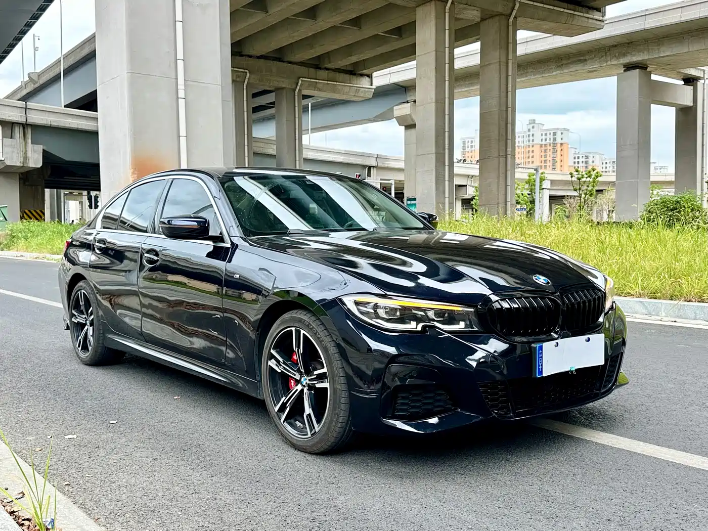 BMW 3-SERIES