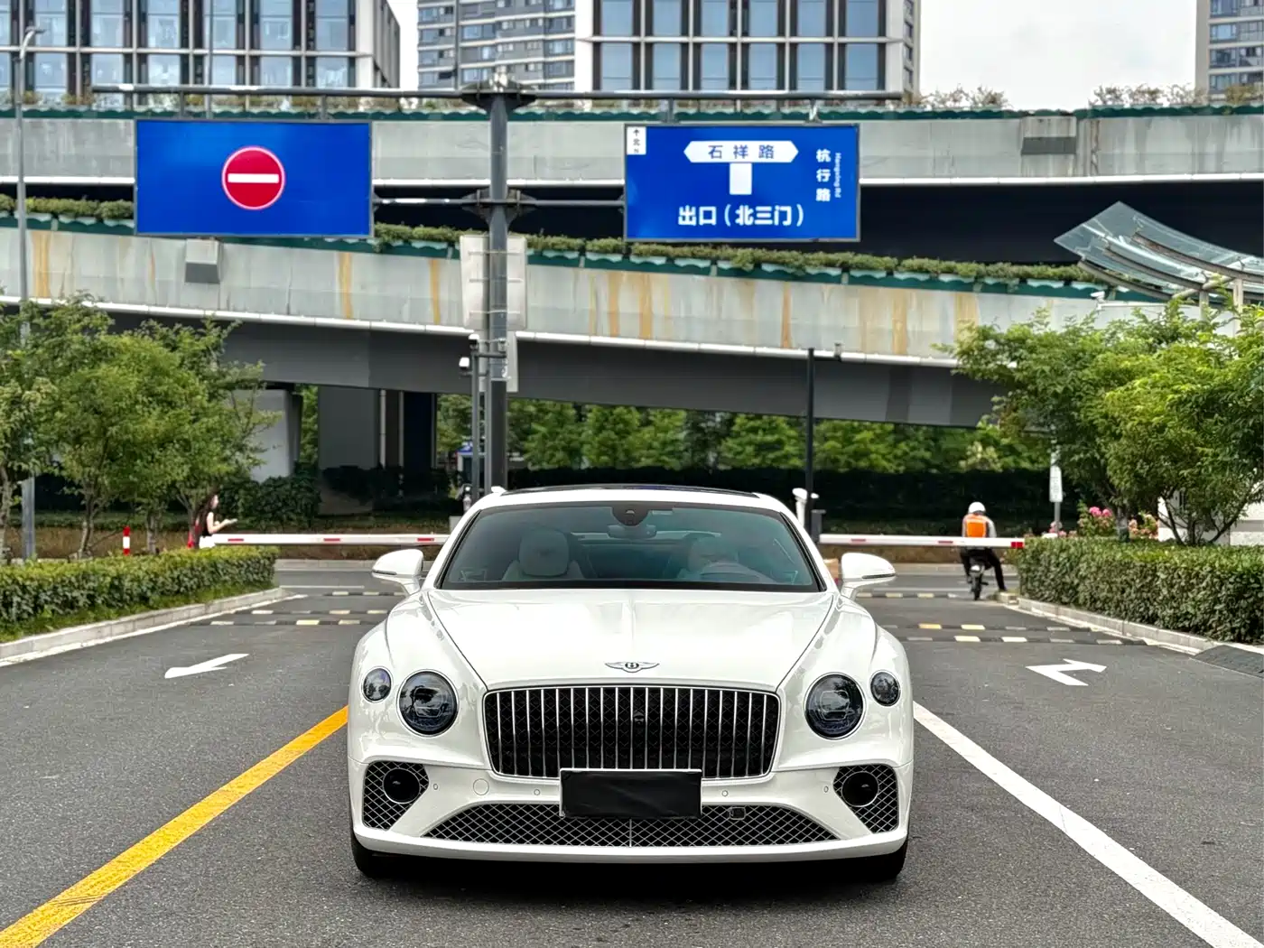 BENTLEY CONTINENTAL