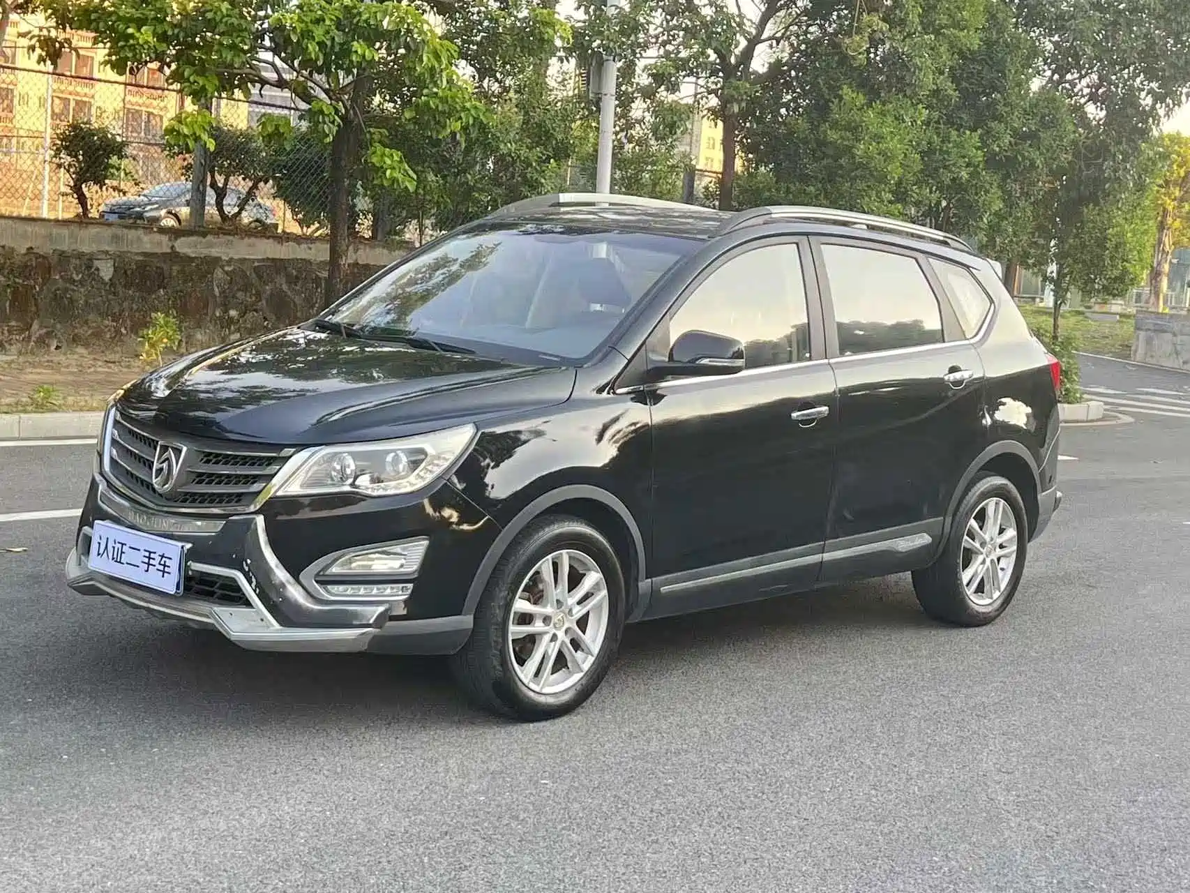 Фото 1 - Baojun 560