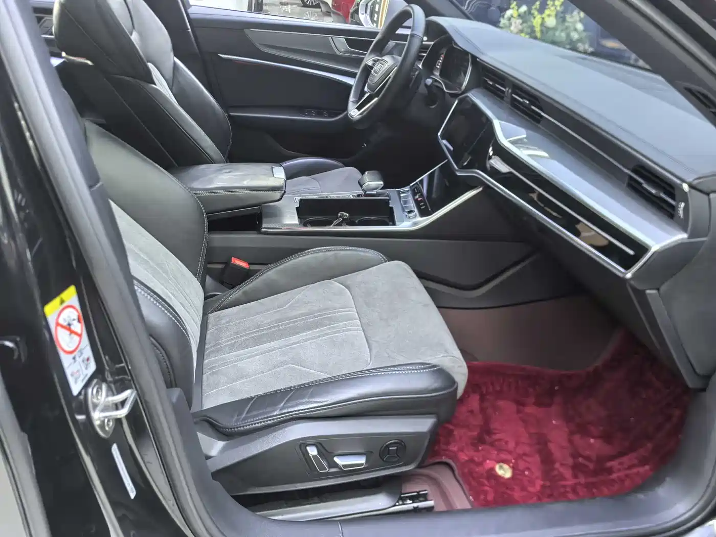 Audi A6L 2023 45 TFSI Premium Selection Dynamic фото 14