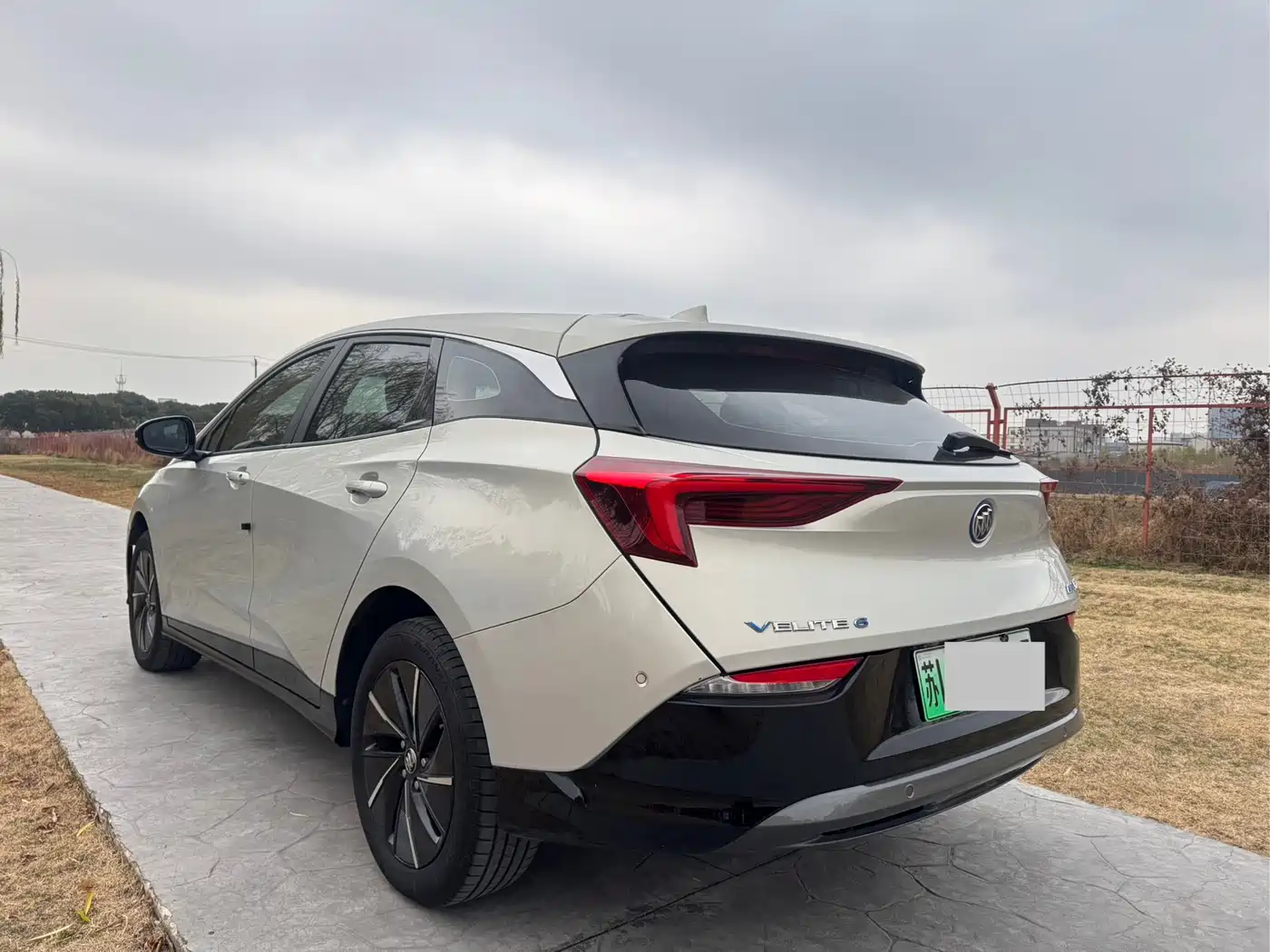 BUICK SLIGHTLY BLUE 6