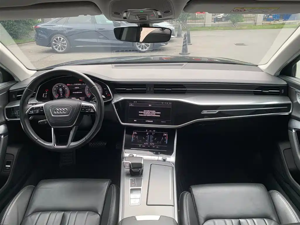 Audi A6L 2024 45 TFSI Premium Dynamic фото 10