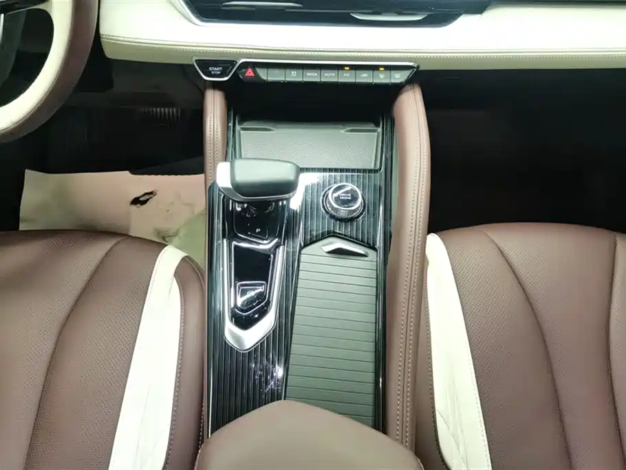 GEELY XINGYUE L