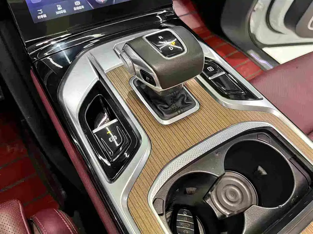 Hongqi E-HS9 2022 2022 690km Qi Xiang Edition (6-seater)