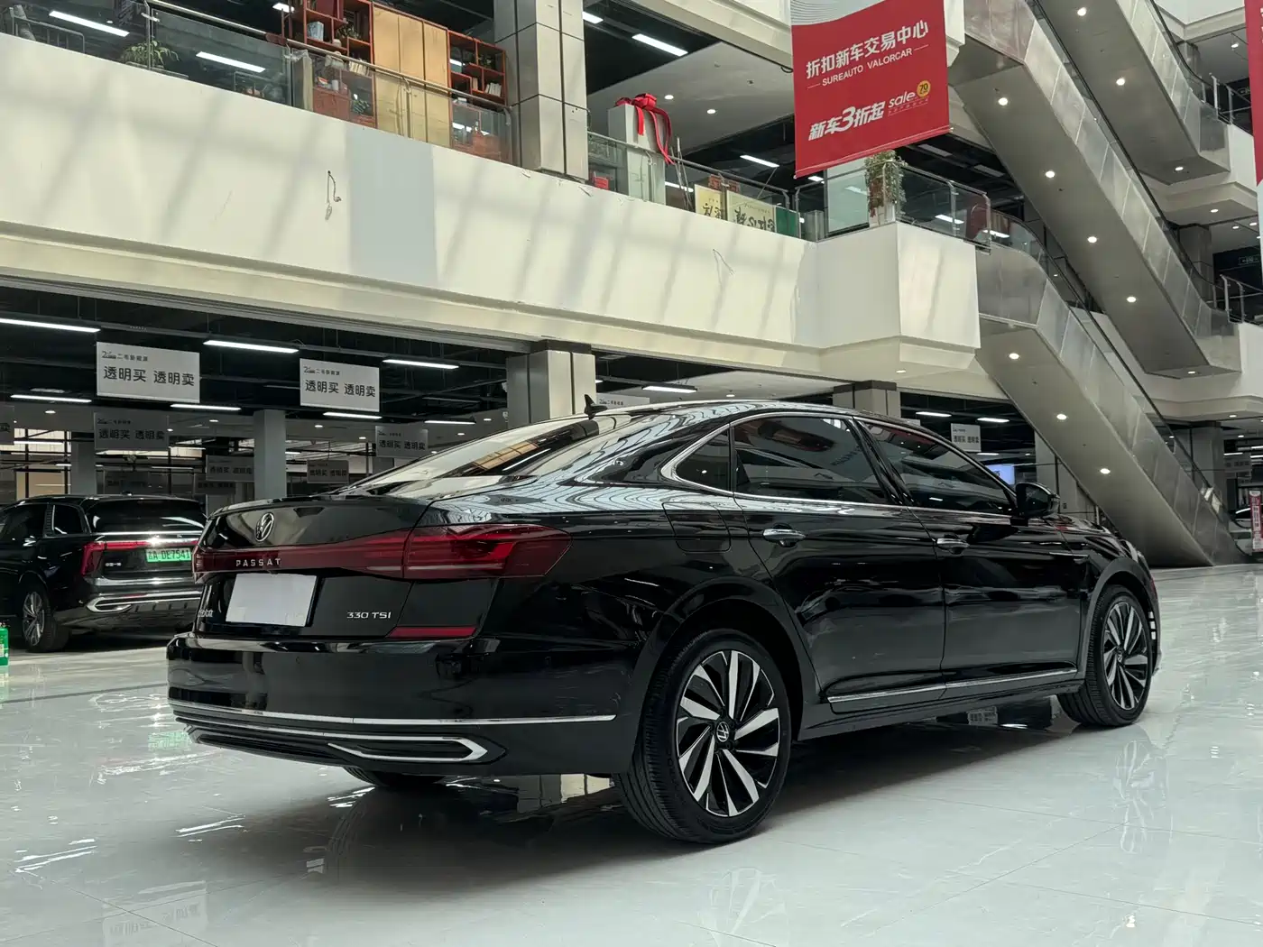 Volkswagen Passat 2021 Model 330TSI Luxury Edition фото 5