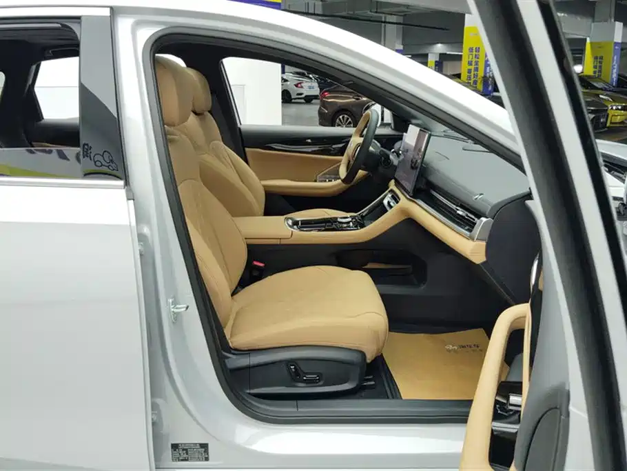 Geely Galaxy Galaxy A7 2026 2025 EM-i 150km Explorer+ Edition