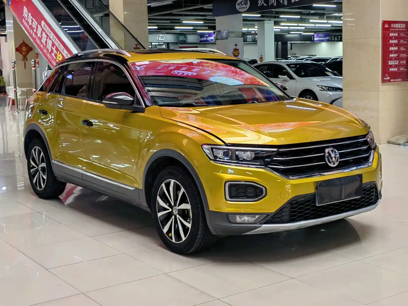 Volkswagen T-ROC 2018 280TSI DSG 2WD Comfort (China V) фото 15