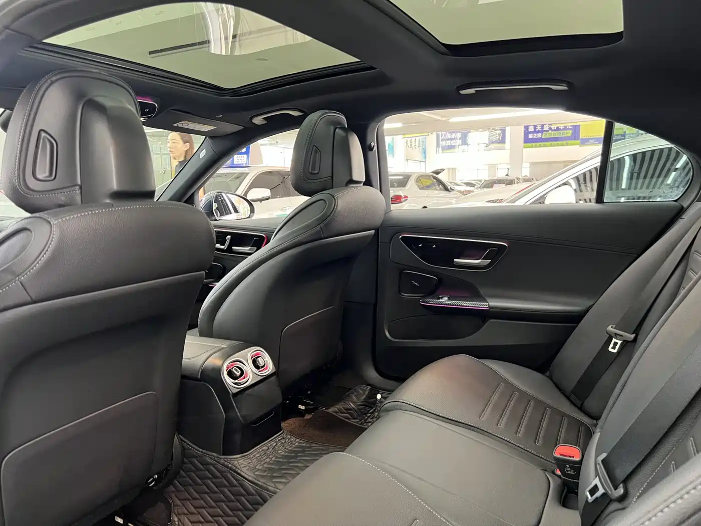 Mercedes-Benz C-Class 2023 C 260 L Sport фото 15