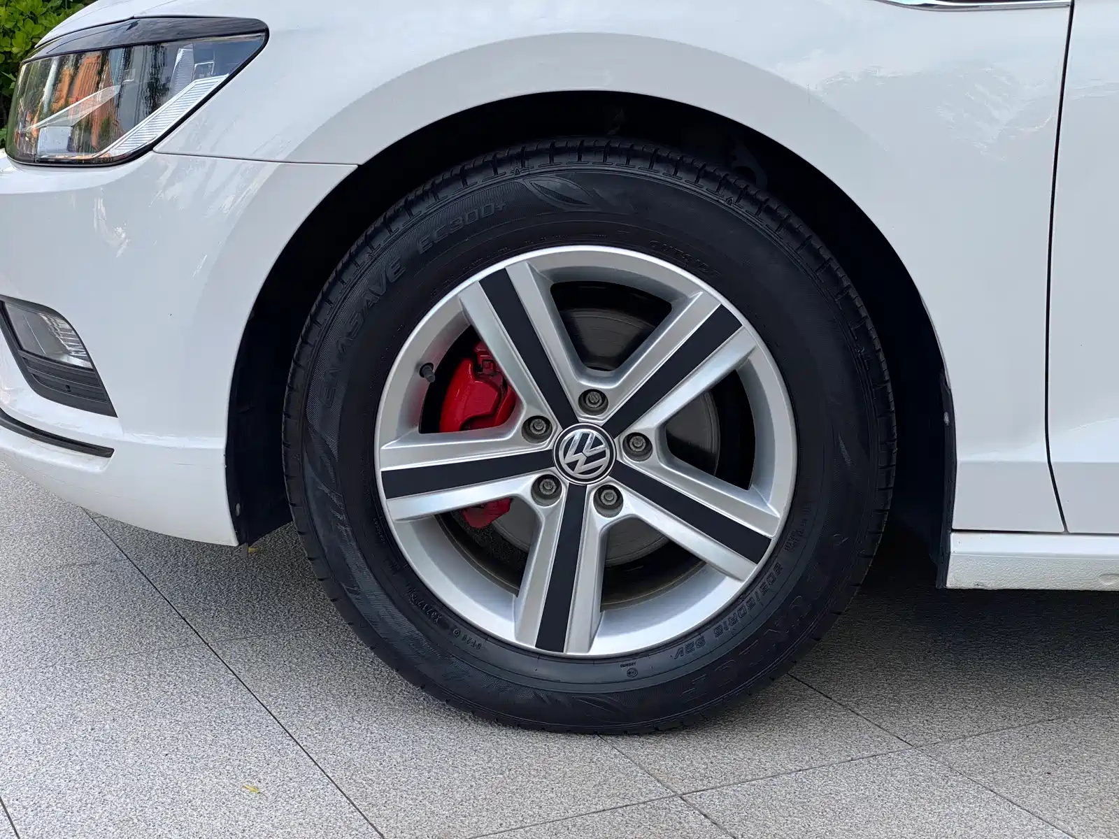 صورة 12 - Volkswagen Lamando