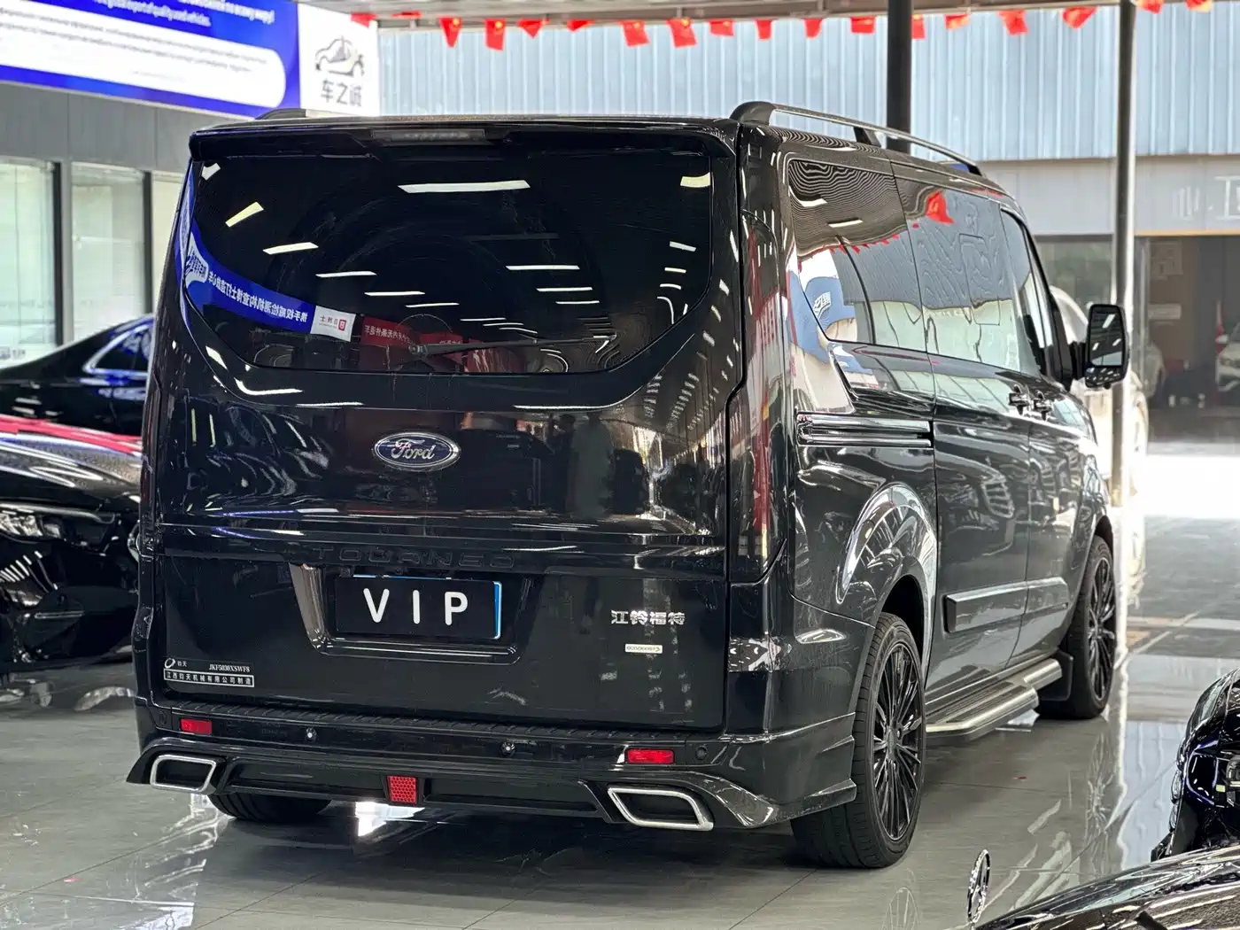 Ford Tourneo 2023 2020 2.0T Automatic Business Class Edition China VI