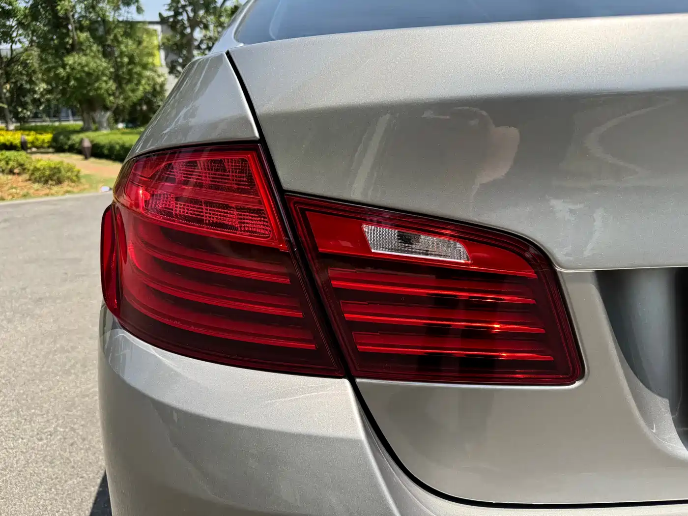 BMW 5 Series 2017 525Li Leading Edition фото 32