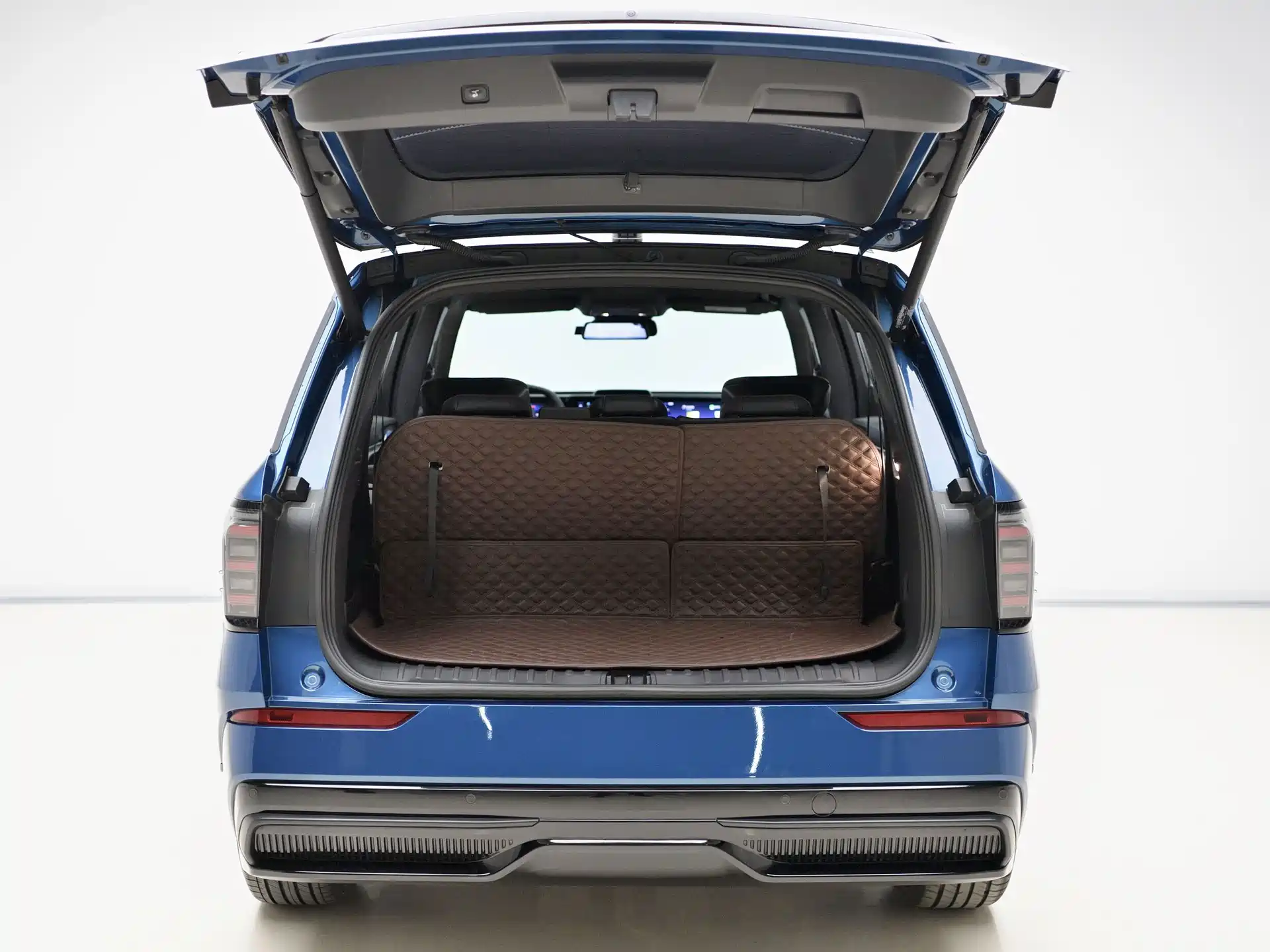 Фото 10 - Ford Edge